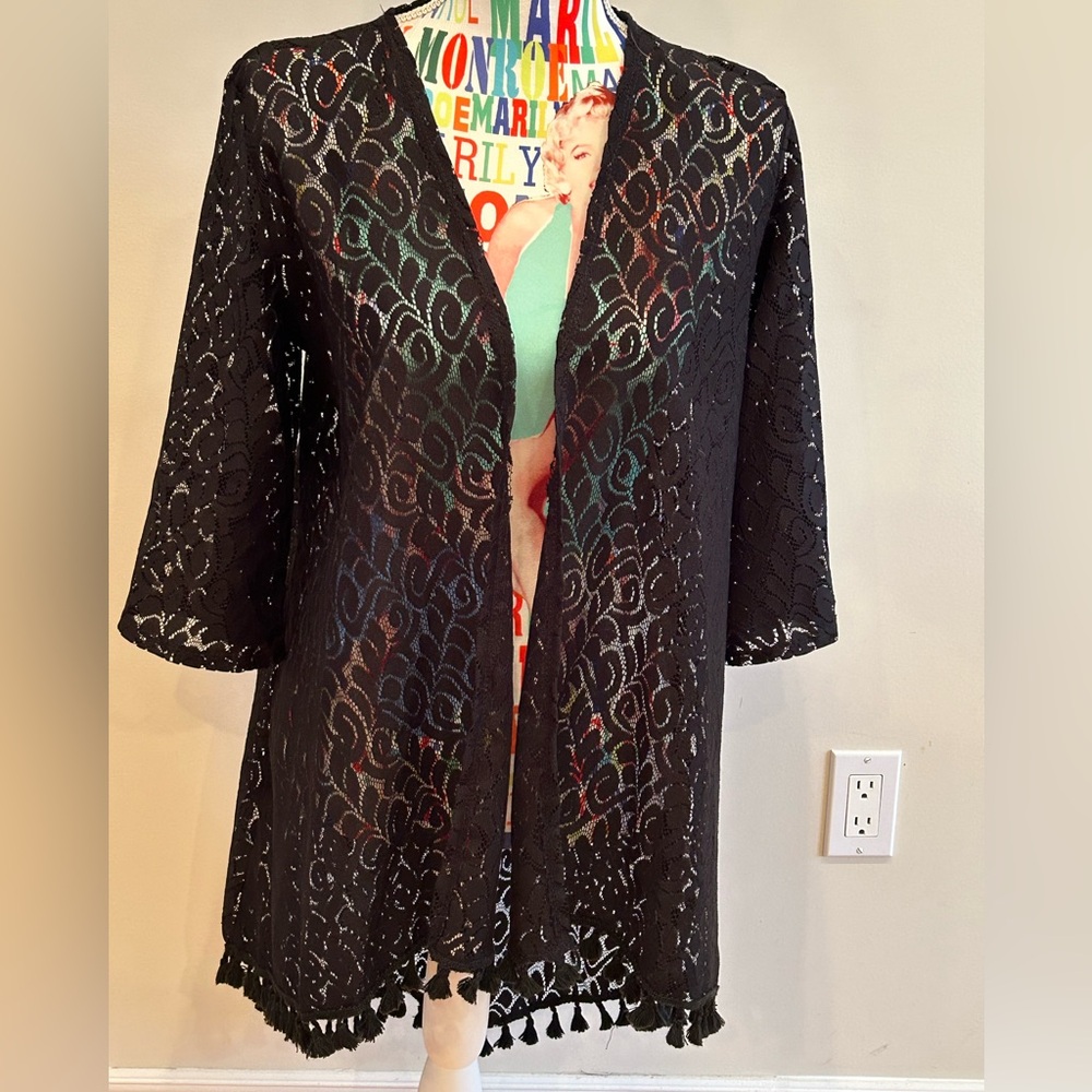 Espresso black lace cover up with tassels. Size small. Excellent condition.